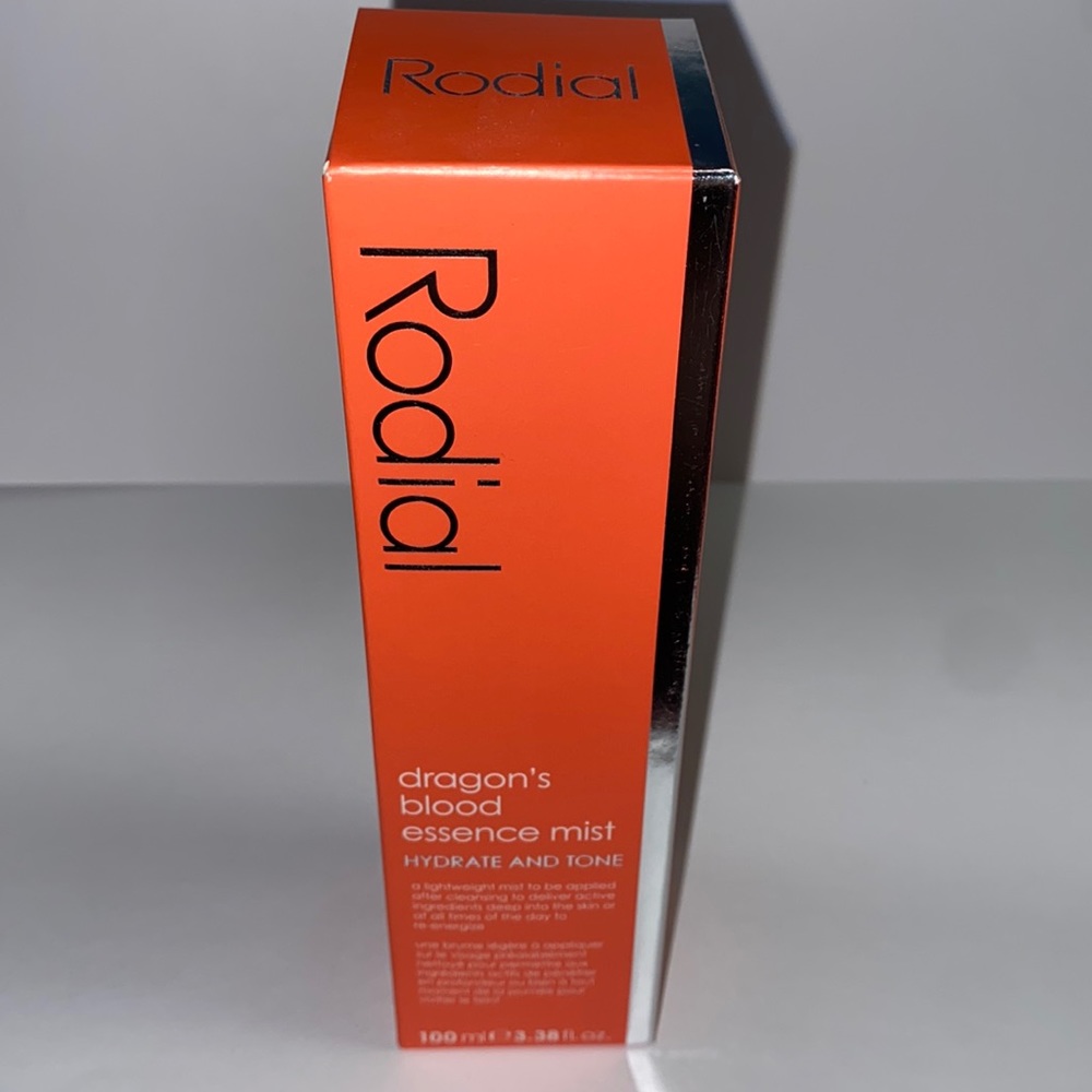 Rodial Dragons Blood Essence Mist 100ml